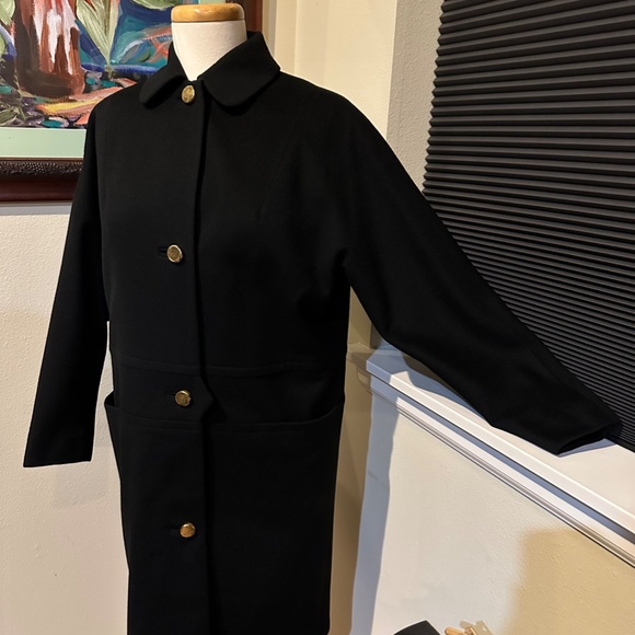 Blk  Fine Wool Vintage 1960s  Mod Style Black Coat w/ Beautiful Gold Buttons - Picture 10 of 16